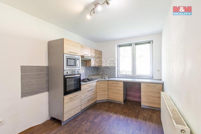 Prodej bytu 2+1, Krnov - Pod Bezručovým vrchem, Příční, 50 m2