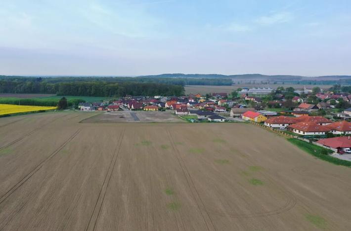 Prodej komerčního pozemku, České Meziříčí, 20620 m2