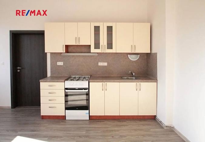 Pronájem bytu 2+kk, Kolín, Brankovická, 60 m2