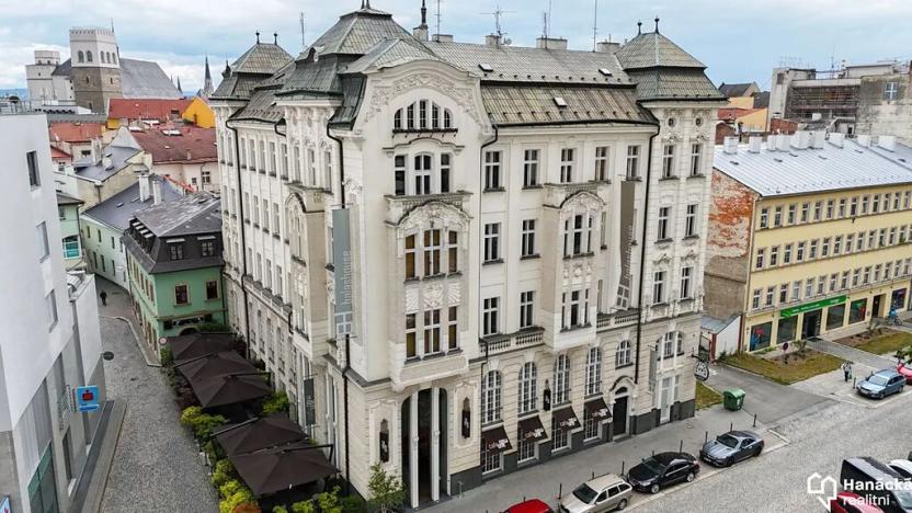 Pronájem kanceláře, Olomouc, tř. Svobody, 420 m2