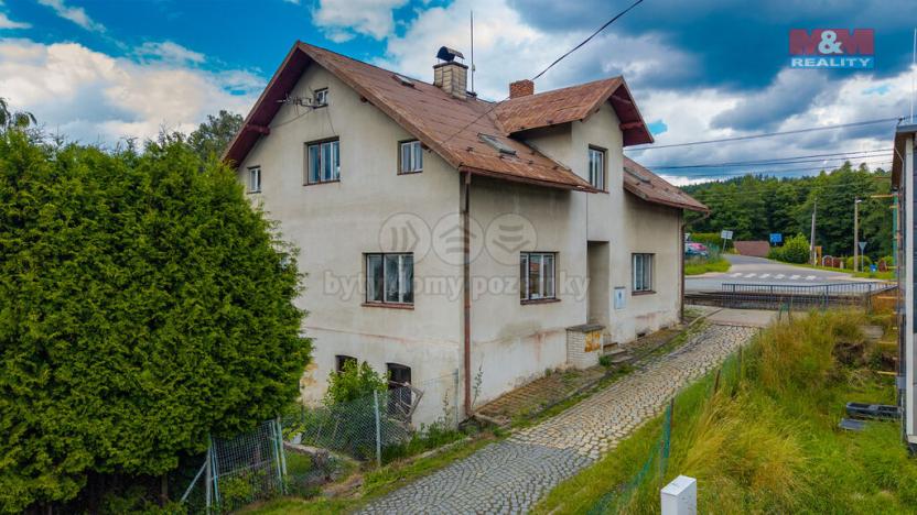 Prodej rodinného domu, Liberec - Liberec XXX-Vratislavice nad Nisou, Na Břehu, 313 m2