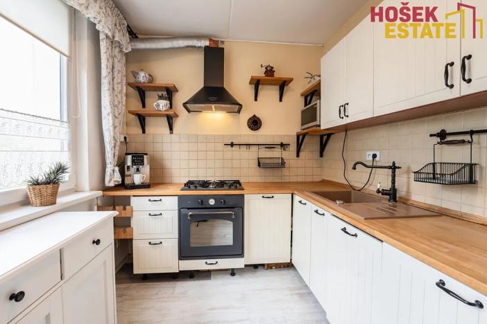 Prodej bytu 2+1, Přerov, Bayerova, 55 m2