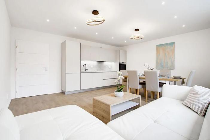 Prodej bytu 4+kk, Praha - Hodkovičky, Stavbařů, 85 m2