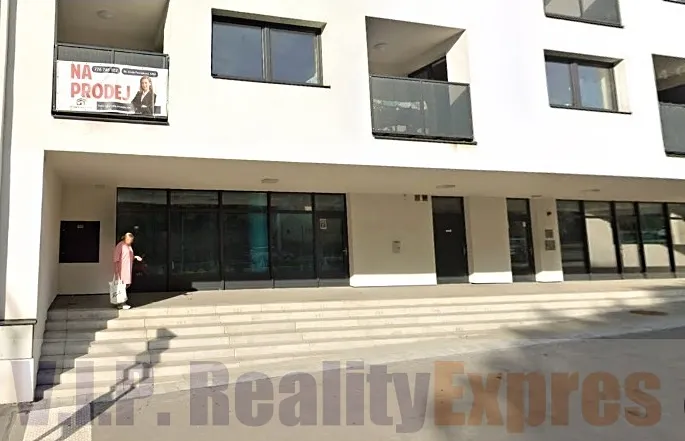 Prodej obchodního prostoru, Praha, Spojovací, 94 m2