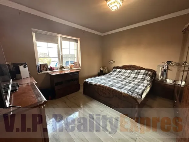 Prodej rodinného domu, Veleň, 176 m2