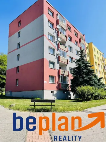 Prodej bytu 2+1, Jirkov, Jezerská, 61 m2
