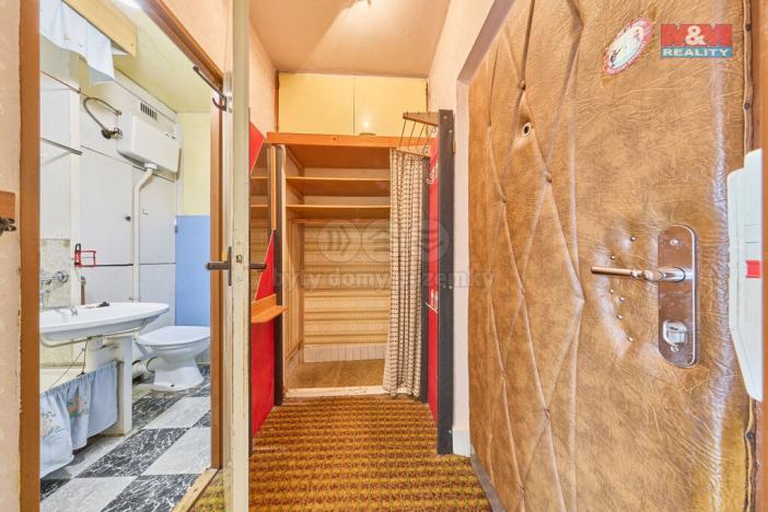 Prodej bytu 1+kk, Broumov - Olivětín, Dukelská, 29 m2