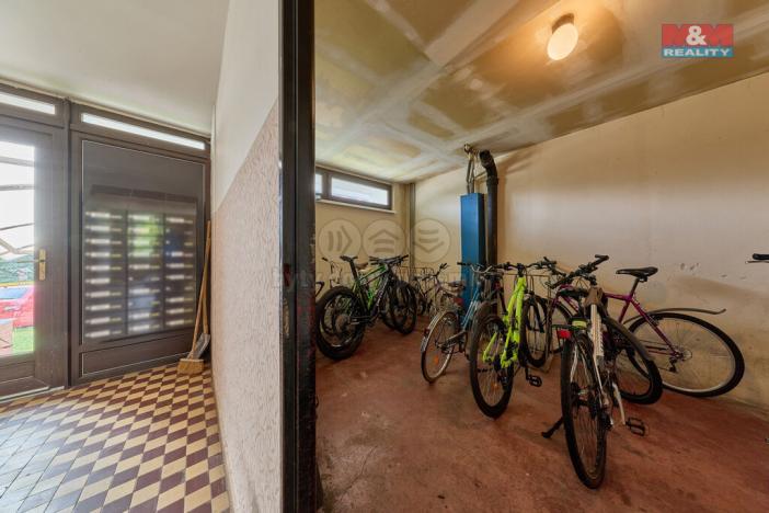 Prodej bytu 1+kk, Broumov - Olivětín, Dukelská, 29 m2