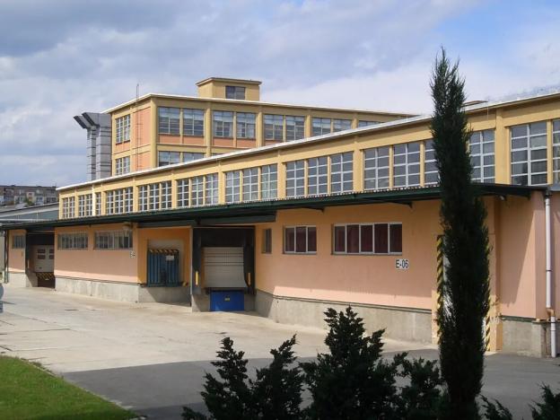 Pronájem skladu, Jablonec nad Nisou, Palackého, 1900 m2