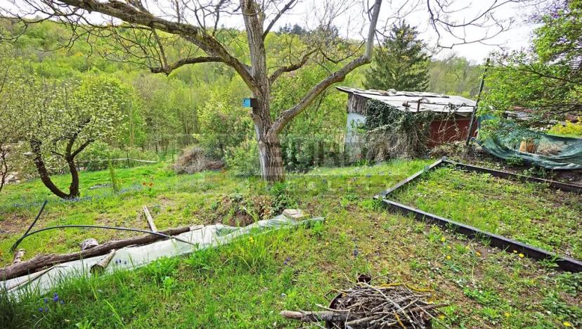 Prodej zahrady, Kralupy nad Vltavou, Lobeč, 346 m2