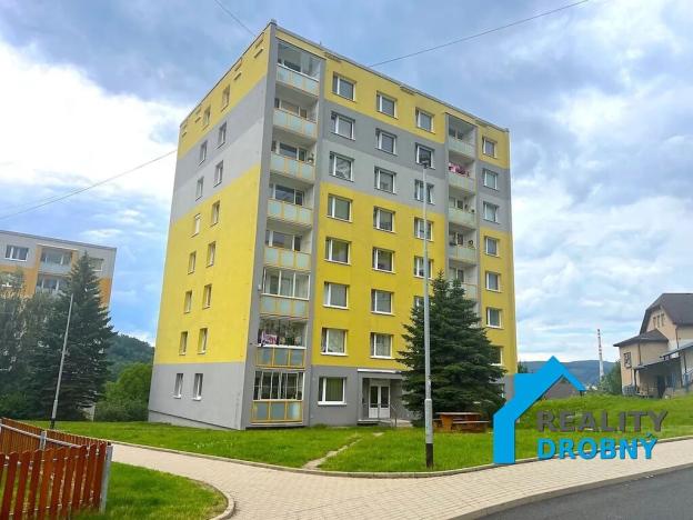 Pronájem bytu 3+1, Děčín, Kosmonautů, 66 m2