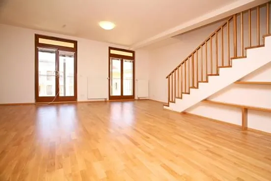 Pronájem bytu 4+kk, Praha - Smíchov, Štefánikova, 147 m2