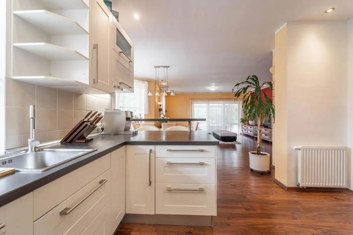 Prodej rodinného domu, Babice, Honzíkova, 389 m2