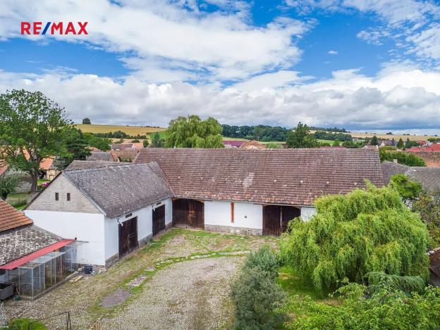 Prodej rodinného domu, Kozárovice, 174 m2