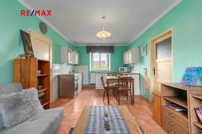 Prodej rodinného domu, Kozárovice, 174 m2