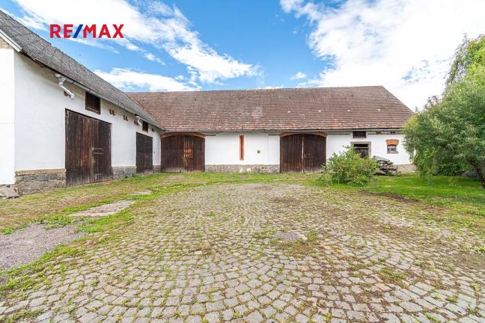 Prodej rodinného domu, Kozárovice, 174 m2