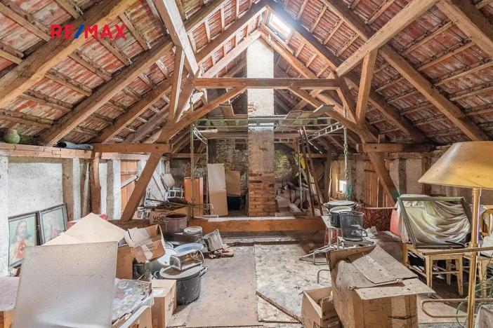 Prodej rodinného domu, Kozárovice, 174 m2