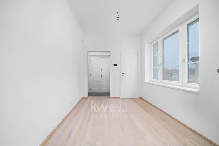 Prodej bytu 5+kk, Praha - Dejvice, Buzulucká, 239 m2