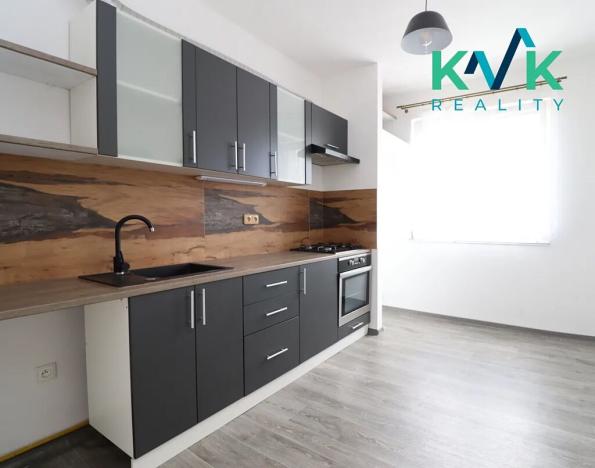 Pronájem bytu 2+1, Nová Role, Školní, 60 m2