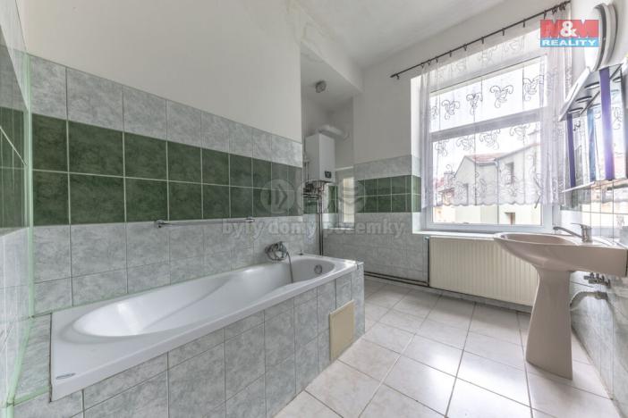 Prodej bytu 2+1, Děčín - Děčín II-Nové Město, Kamenická, 68 m2