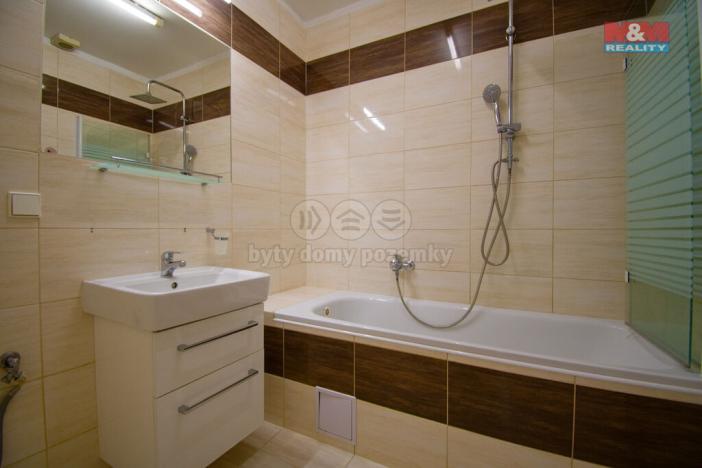 Prodej bytu 4+1, Hranice - Hranice I-Město, Kpt. Jaroše, 97 m2