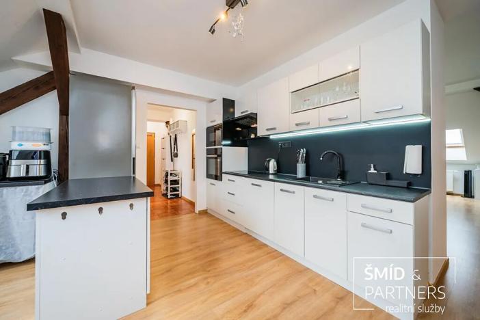 Prodej bytu 3+1, Červené Pečky, U Nádraží, 99 m2