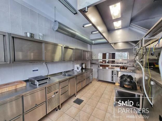 Prodej ubytování, Seč, 2282 m2