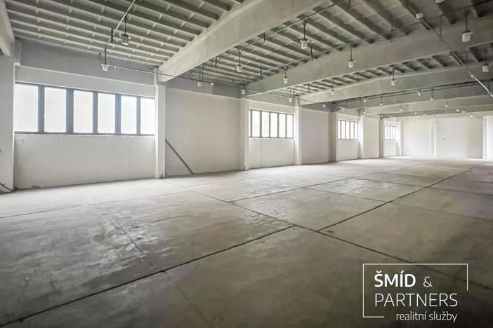 Pronájem skladu, Vrátkov, 1170 m2