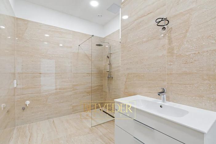 Prodej bytu 2+kk, Teplice, Albrechtova, 73 m2