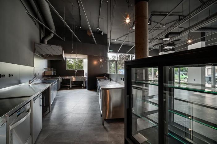 Prodej restaurace, Praha - Holešovice, V háji, 217 m2