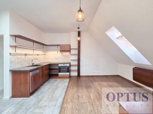 Pronájem bytu 2+kk, Praha - Vršovice, Holandská, 41 m2