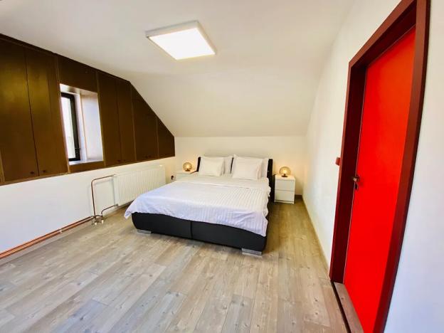 Pronájem bytu 2+kk, Jihlava, Masarykovo náměstí, 75 m2