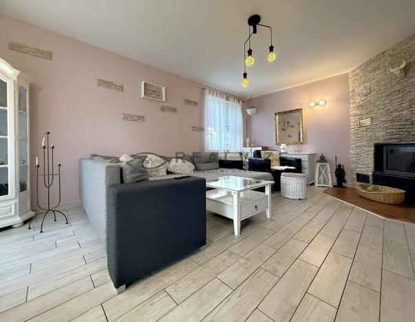 Prodej rodinného domu, Strážkovice, 200 m2