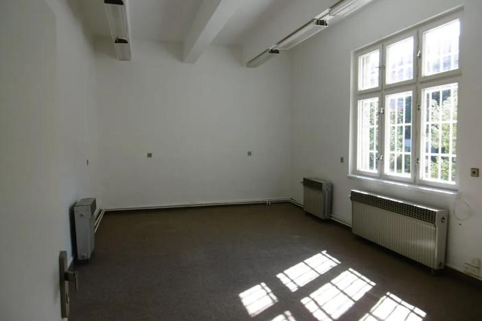Pronájem kanceláře, Praha, Sokolovská, 27 m2