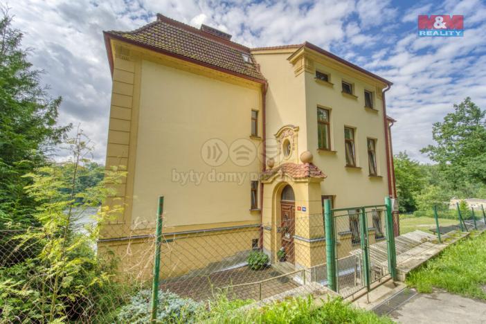 Prodej bytu 3+1, Cheb, Kachní kámen, 118 m2