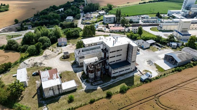 Prodej výrobních prostor, Čebín, 3507 m2