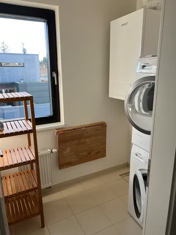 Pronájem rodinného domu, Praha - Kunratice, Na lhotech, 130 m2