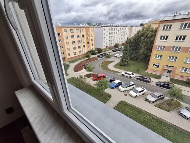 Prodej bytu 2+1, Cheb, V Zahradách, 51 m2