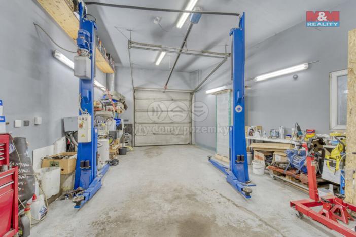 Pronájem obchodního prostoru, Králův Dvůr, Plzeňská, 189 m2