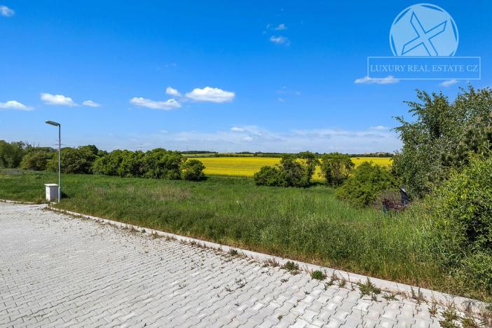 Prodej pozemku, Zlonín, Vrbová, 637 m2