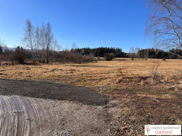 Prodej pozemku, Drahlín, 7939 m2