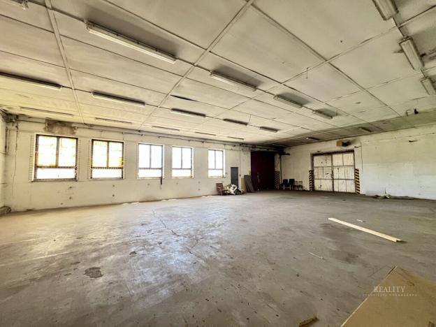 Pronájem skladu, Dlouhá Brtnice, 350 m2
