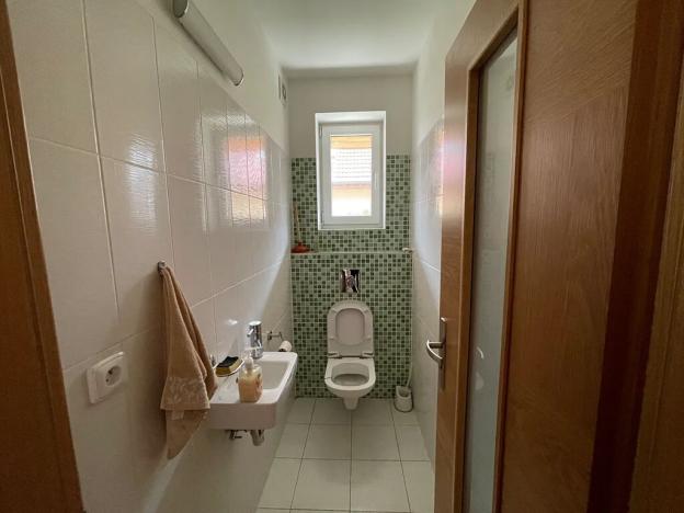 Prodej rodinného domu, Praha - Šeberov, Žábova, 200 m2