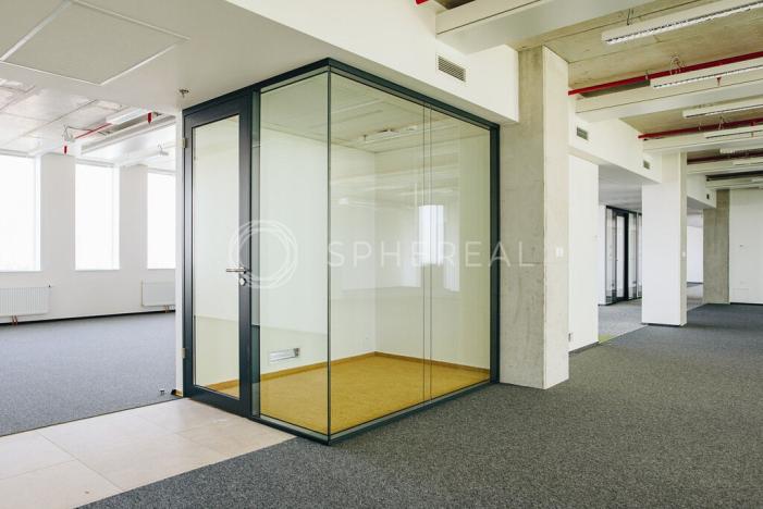 Pronájem kanceláře, Brno - Slatina, Tuřanka, 380 m2