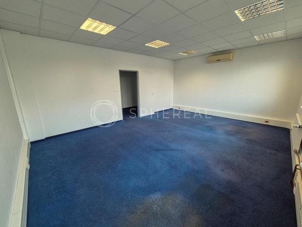 Pronájem kanceláře, Brno - Slatina, Řípská, 436 m2