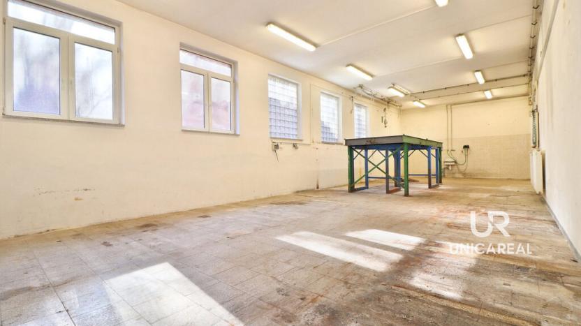 Prodej skladu, Letovice, U koupaliště, 834 m2