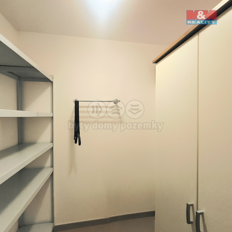 Prodej bytu 3+kk, Praha, Hanusova, 91 m2