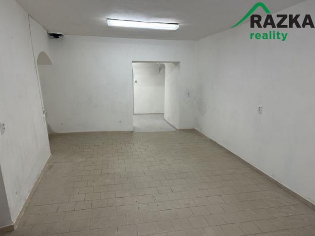 Pronájem obchodního prostoru, Planá, 65 m2