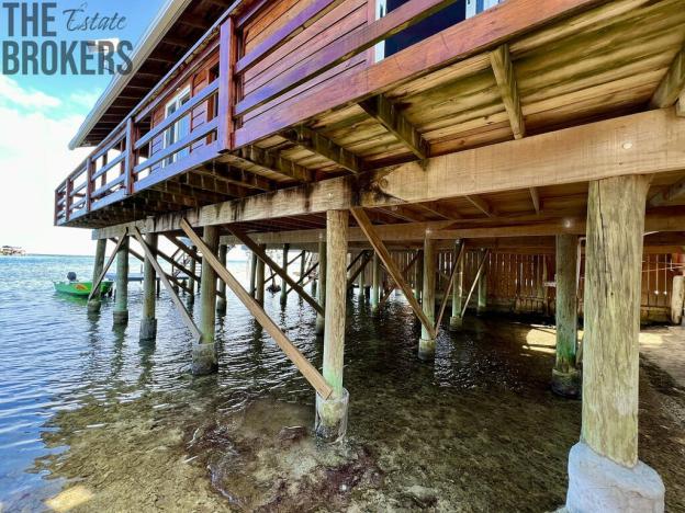 Prodej rodinného domu, Coxen Hole, Roatán, Honduras, 139 m2