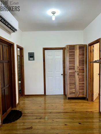 Prodej chaty, Coxen Hole, Roatán, Honduras, 232 m2